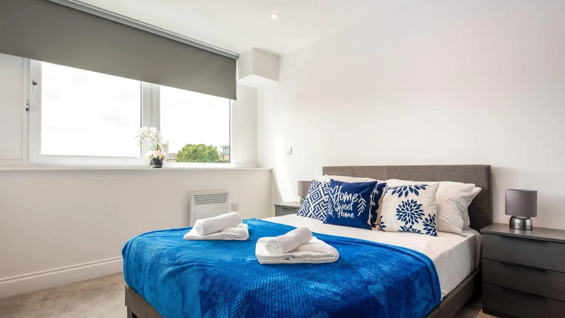 Modern 1 Bedroom Apartment In Central Wakefield